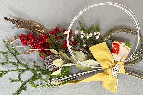 円了と松のお飾り